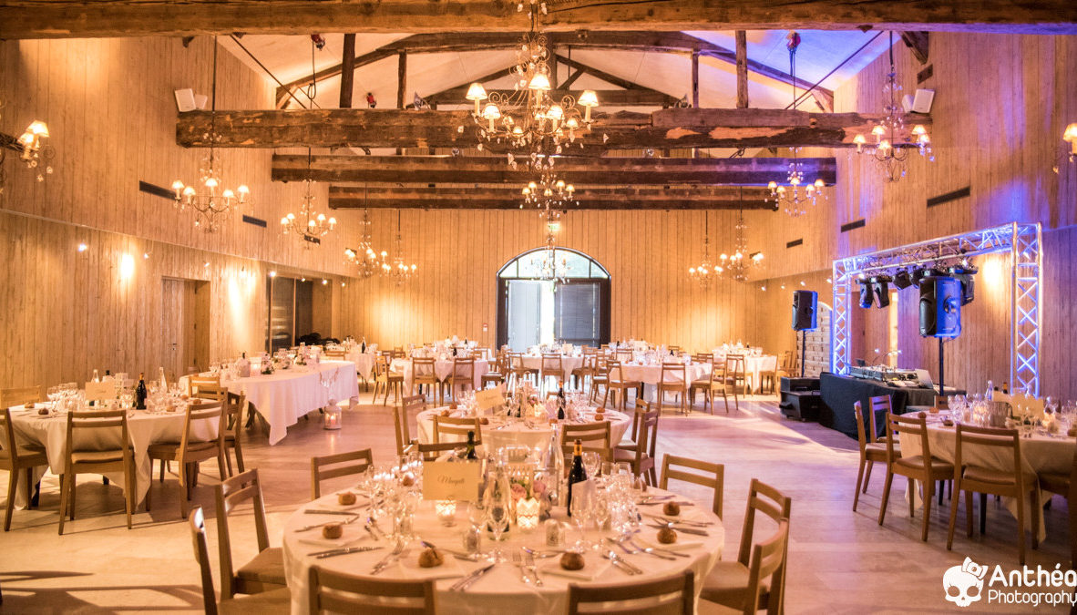 Récéption en salle lumière - Château des Broyers - Beaujolais & Bourgogne